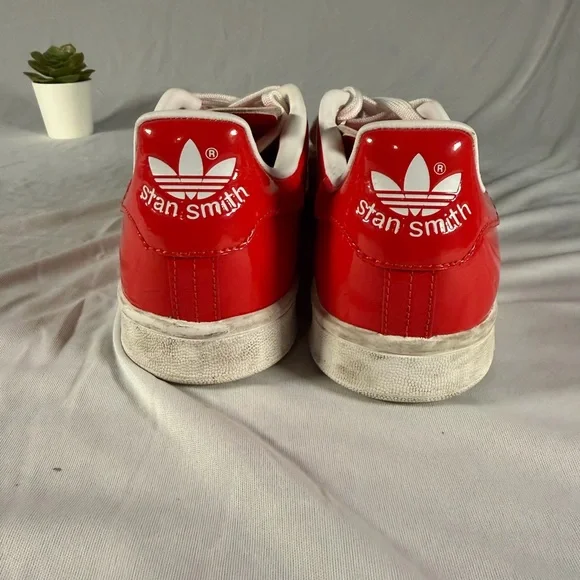 Adidas Stan Smith Valentines Day Red Patent Leather Shoes Size 10 - Picture 4 of 8